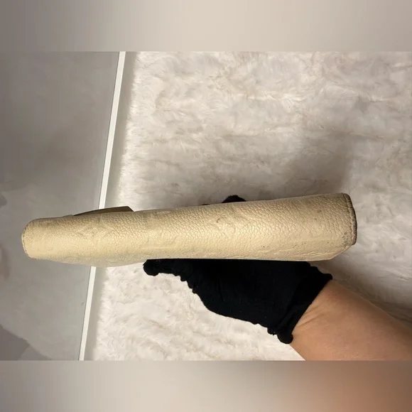 LOUIS VUITTON-SP4198 Cream Empreinte Zippy Wallet - Picture 6 of 15